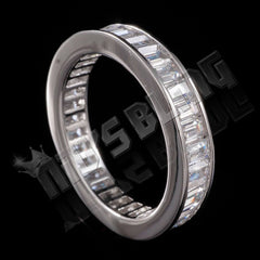 18K White Gold Baguette Cut Eternity Ring